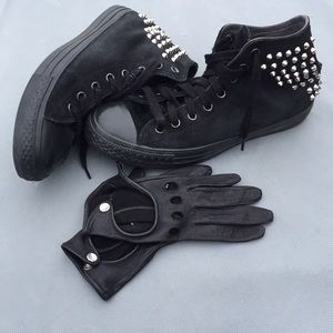 Women’s Leather Spike Converse